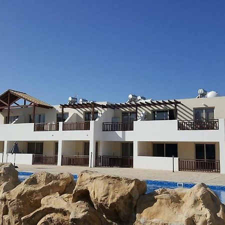 D202 Vanessa Apartments, เปเยีย ภายนอก รูปภาพ
