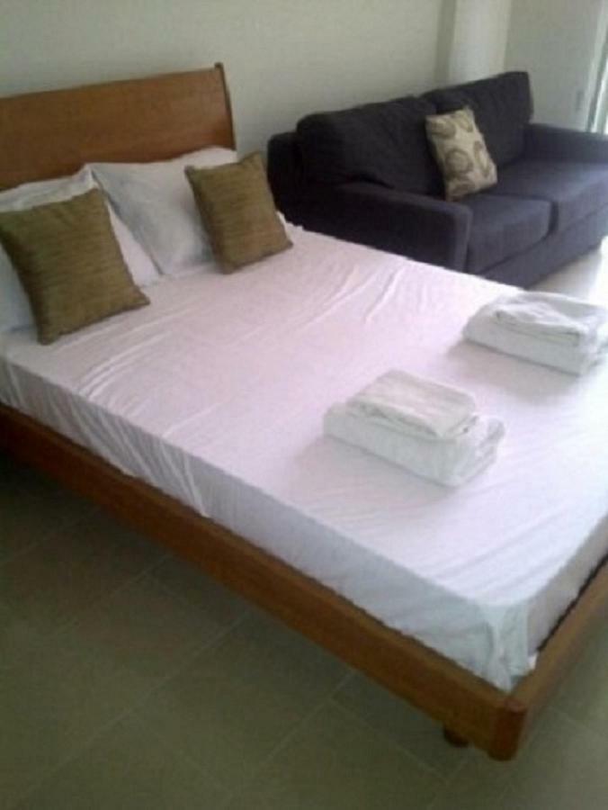 D202 Vanessa Apartments, เปเยีย ภายนอก รูปภาพ